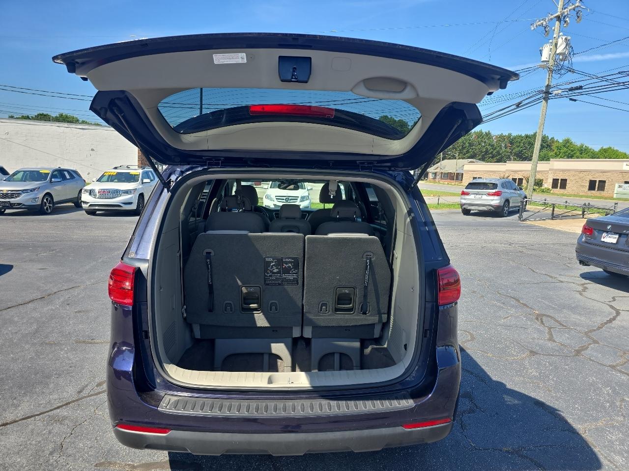Kia Sedona LX FWD 2019