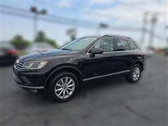 2017 Volkswagen Touareg 