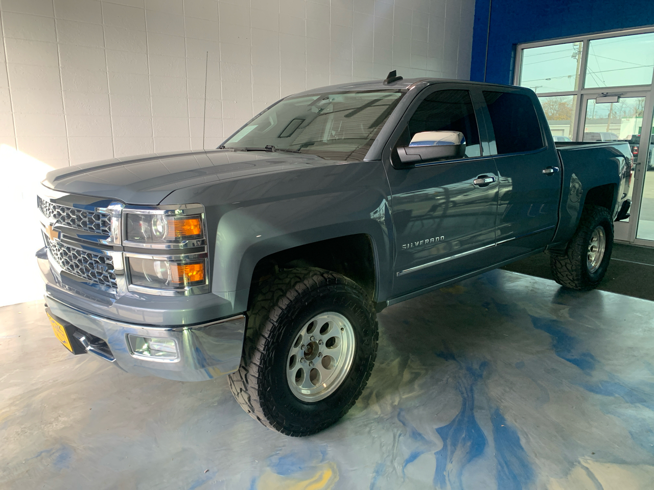 2015 Chevrolet Silverado 1500 4WD Crew Cab 143.5" LTZ w/1LZ