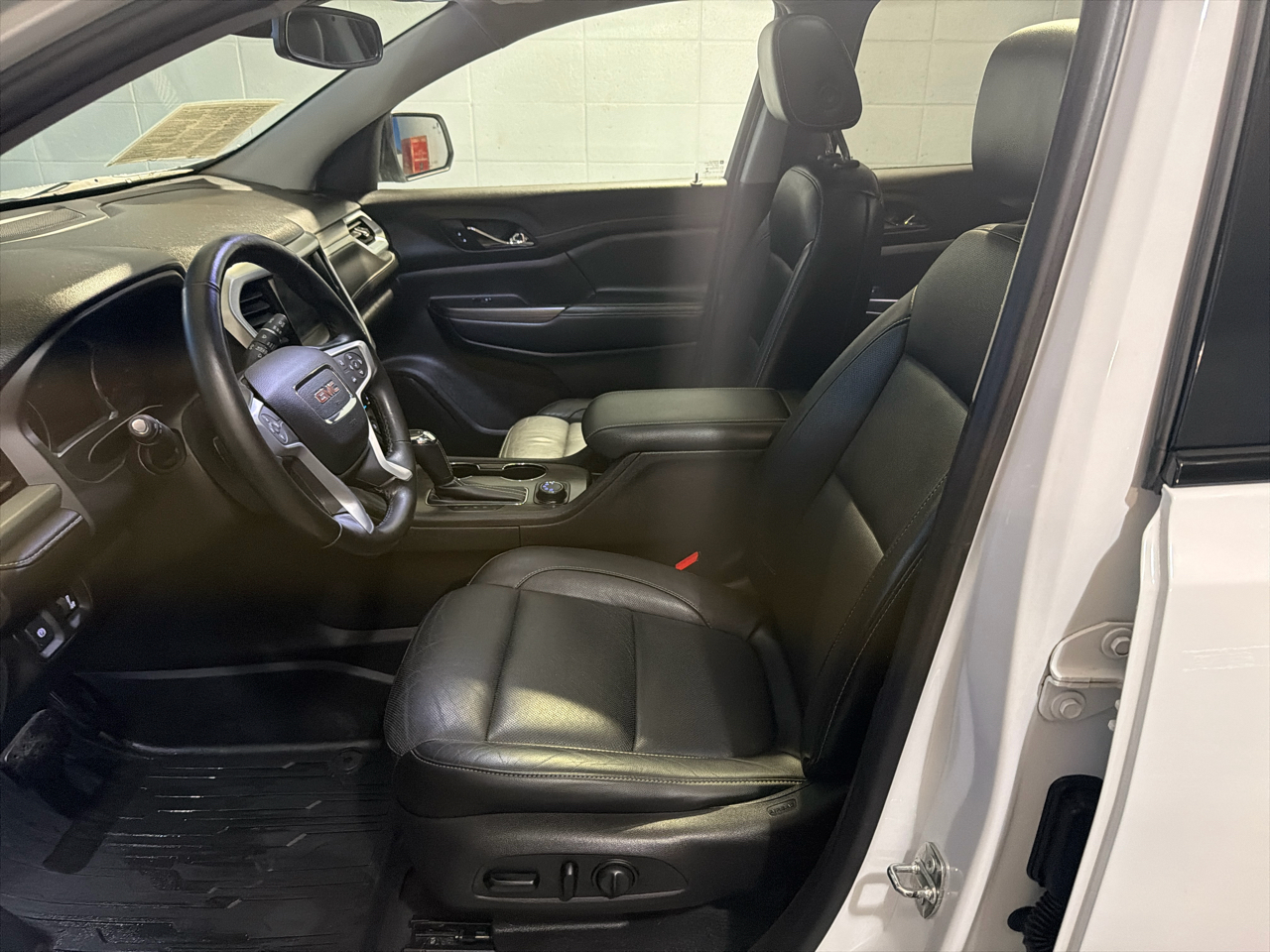 GMC Acadia AWD 4dr SLT w/SLT-1 2019