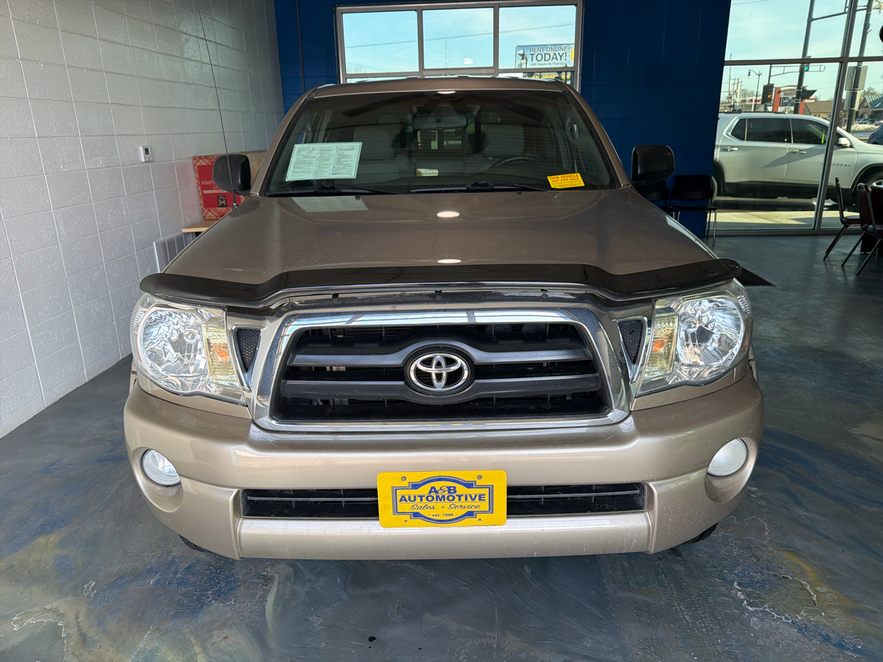 Toyota Tacoma Access 128" V6 Manual 4WD (Natl) 2005