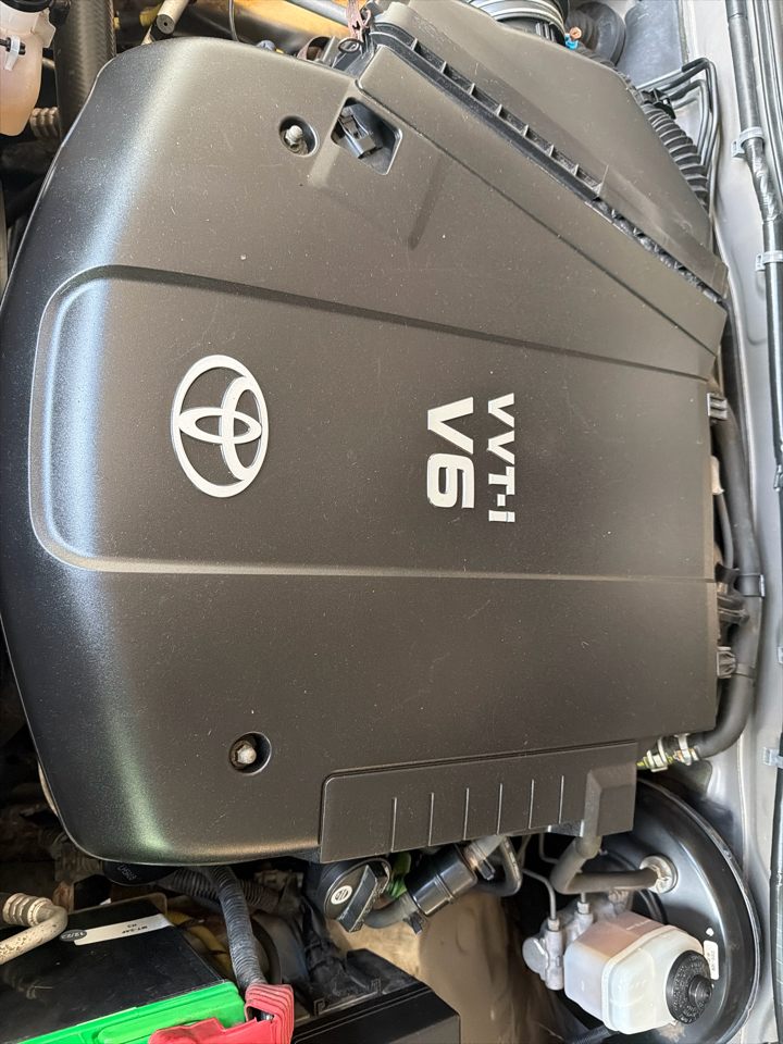 Toyota Tacoma Access 128" V6 Manual 4WD (Natl) 2005