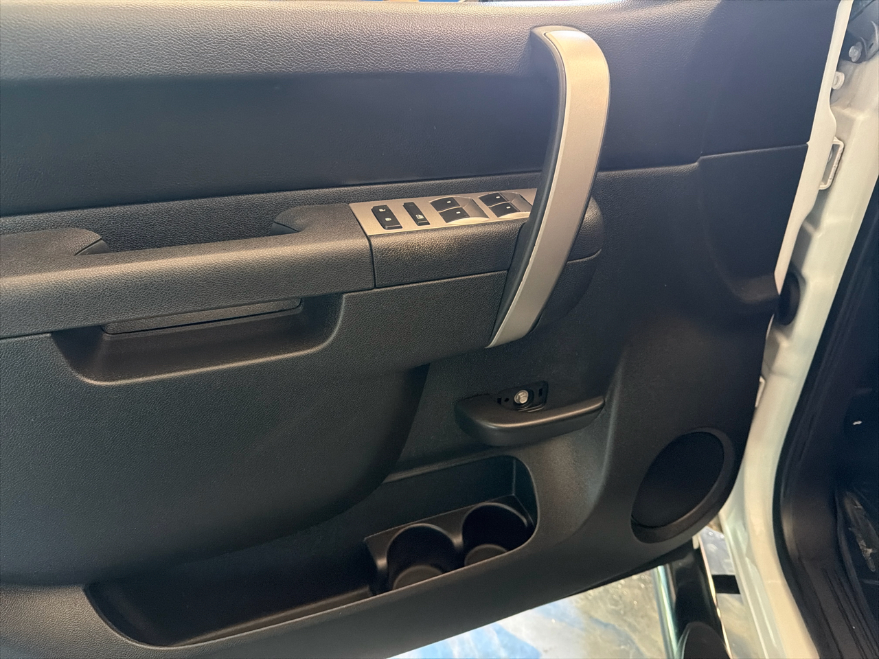 Chevrolet Silverado 2500HD 4WD Crew Cab 153.7" LT 2011