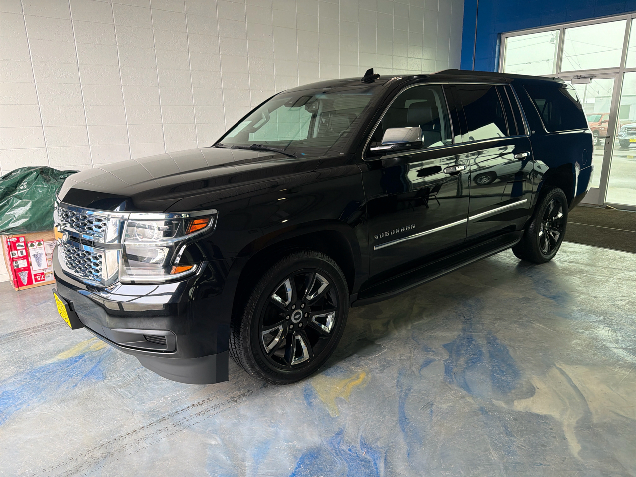 2017 Chevrolet Suburban 4WD 4dr 1500 LT