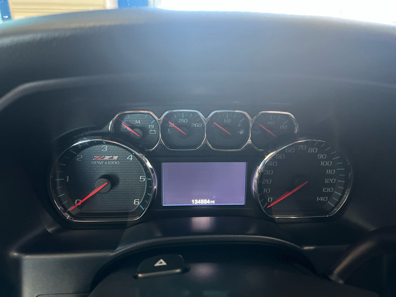 Chevrolet Silverado 1500 Crew Cab Crew Cab 143.5" WB 4WD Z71 2016