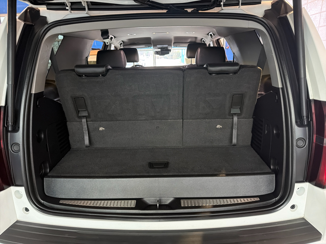 Chevrolet Tahoe 4WD 4dr LT 2019