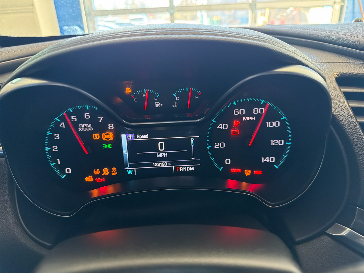 Chevrolet Impala 4dr Sdn LT w/1LT 2018