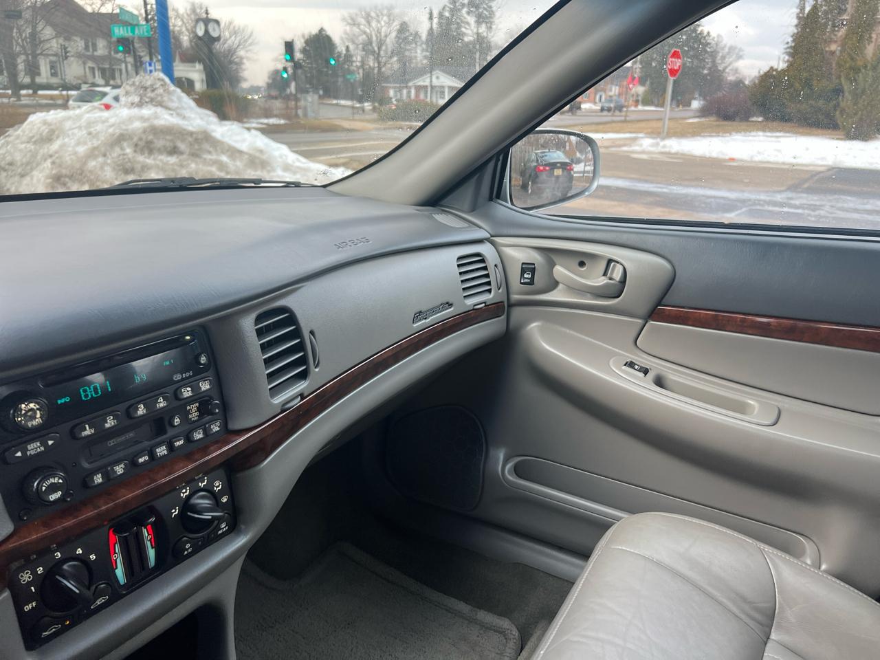 Chevrolet Impala 4dr Sdn LS 2001