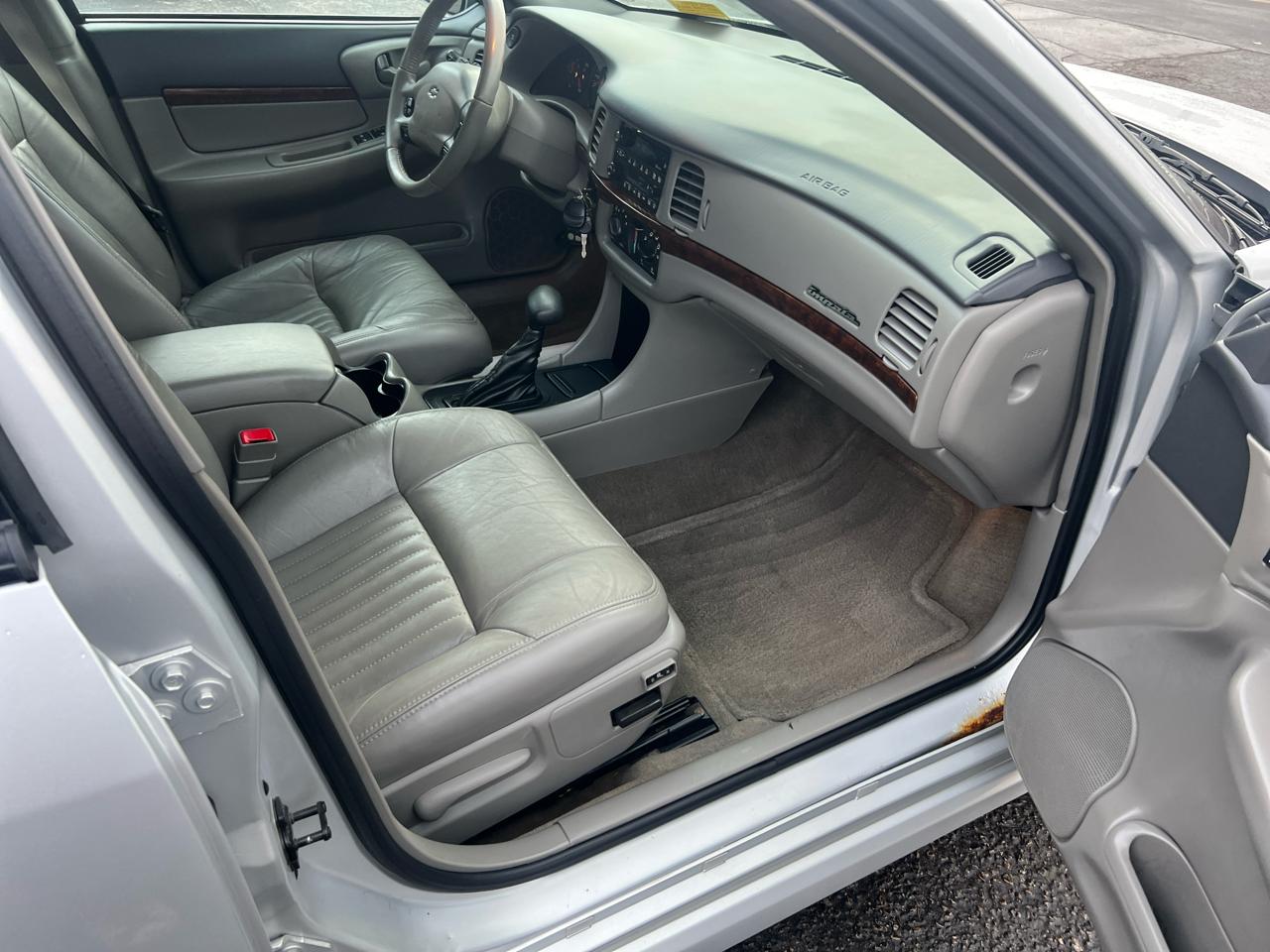 Chevrolet Impala 4dr Sdn LS 2001