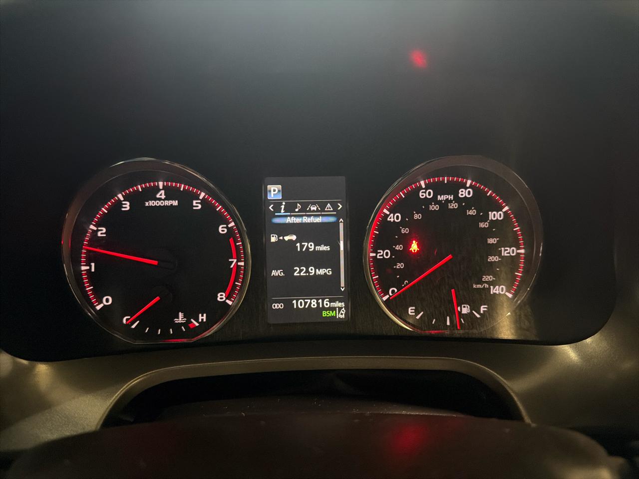 Toyota RAV4 SE AWD (Natl) 2018