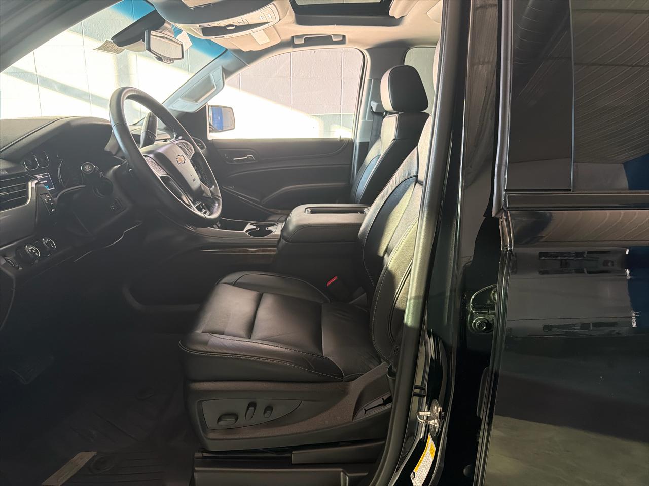 Chevrolet Tahoe 4WD 4dr LT 2019