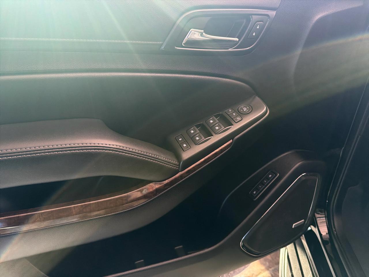 Chevrolet Tahoe 4WD 4dr LT 2019