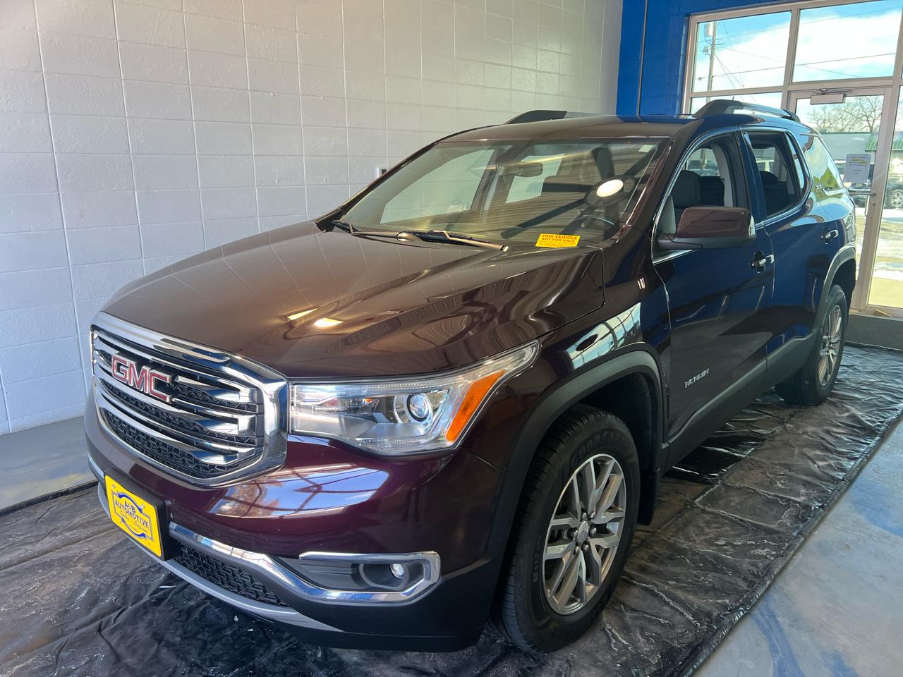 GMC Acadia AWD 4dr SLE w/SLE-2 2018