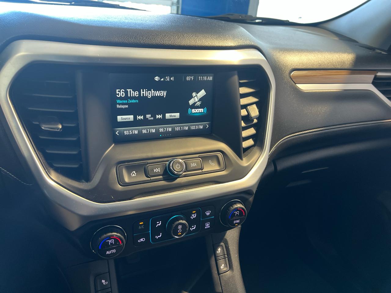 GMC Acadia AWD 4dr SLE w/SLE-2 2018