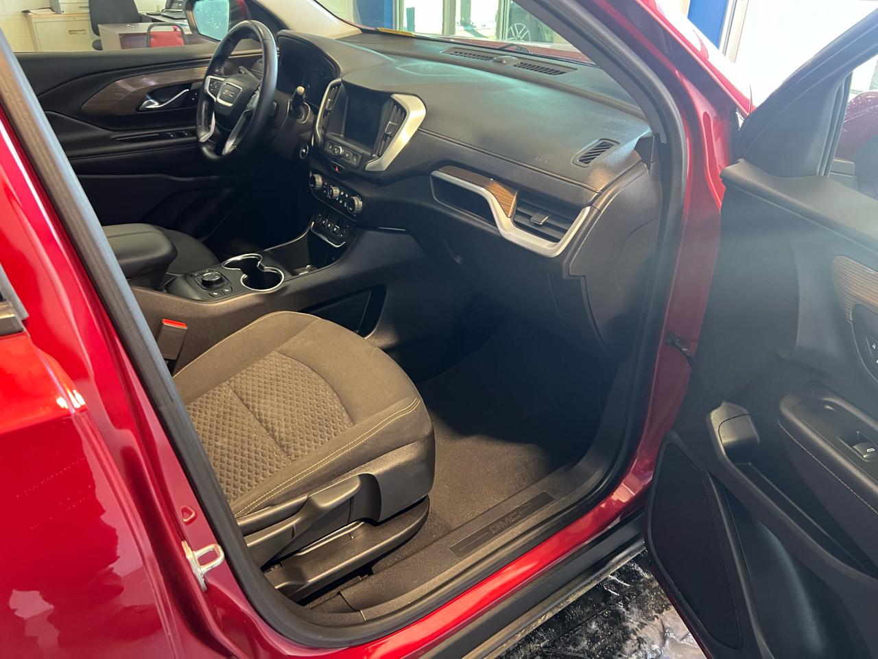 GMC Terrain AWD 4dr SLE 2018