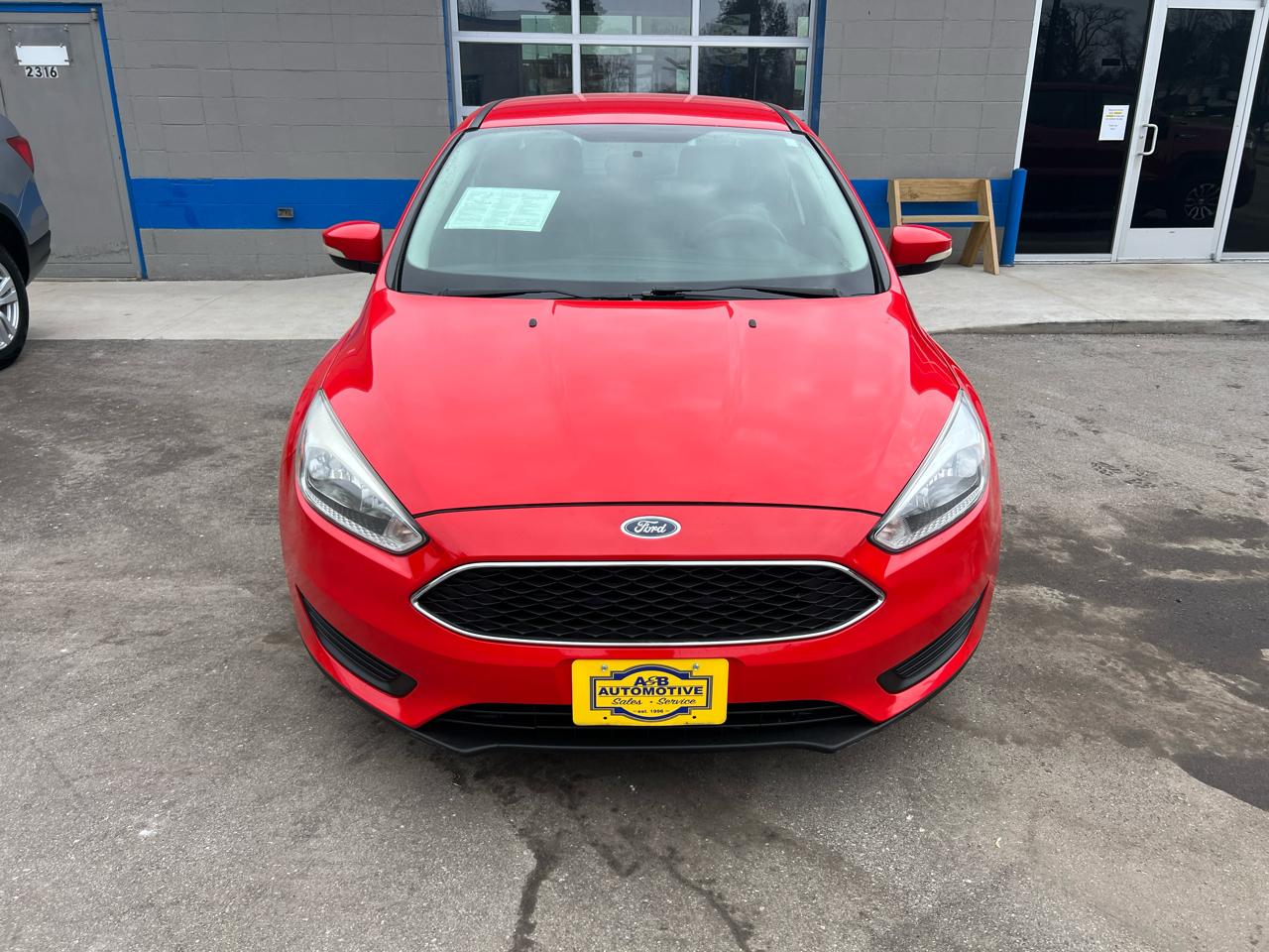 Ford Focus SE Sedan 2017