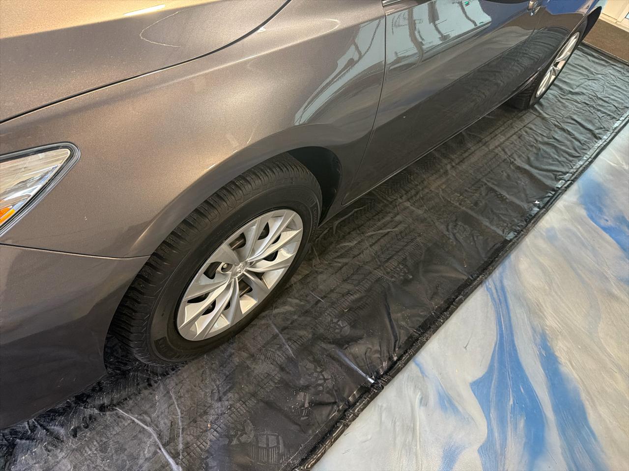 Toyota Camry 4dr Sdn I4 Auto SE w/Special Edition Pkg (Natl) 2016