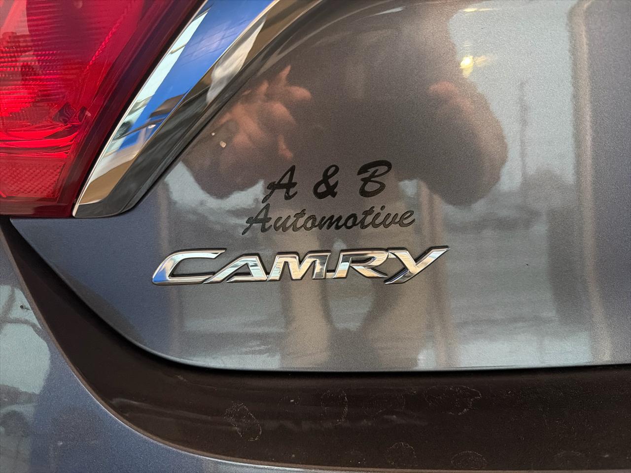 Toyota Camry 4dr Sdn I4 Auto SE w/Special Edition Pkg (Natl) 2016