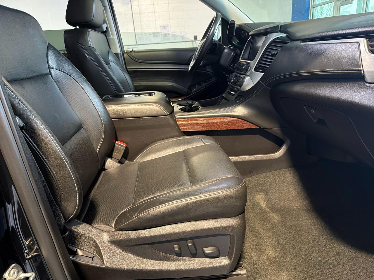 GMC Yukon XL 4WD 4dr SLT 2018