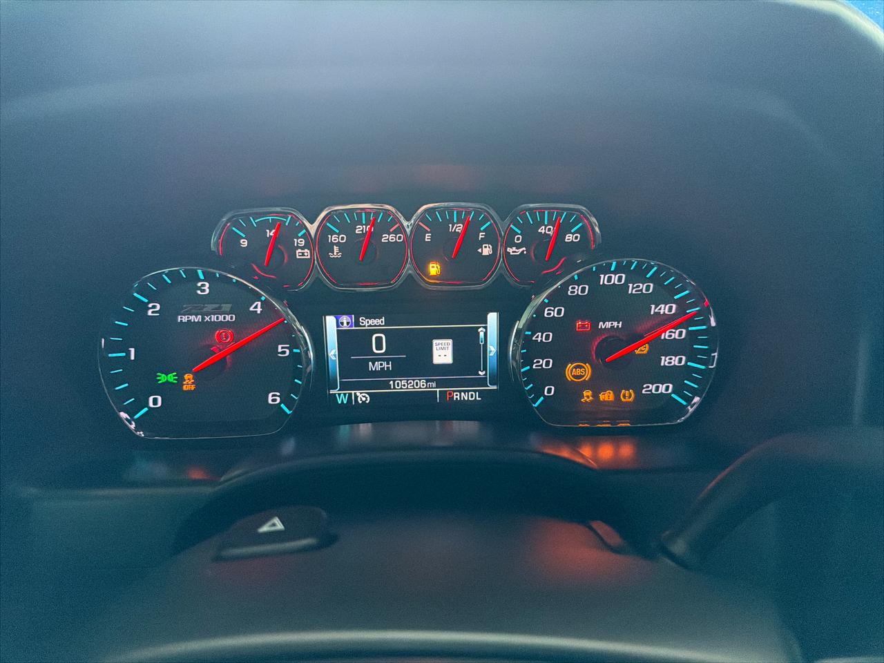 Chevrolet Silverado 1500 4WD Crew Cab 143.5" LTZ w/2LZ 2018