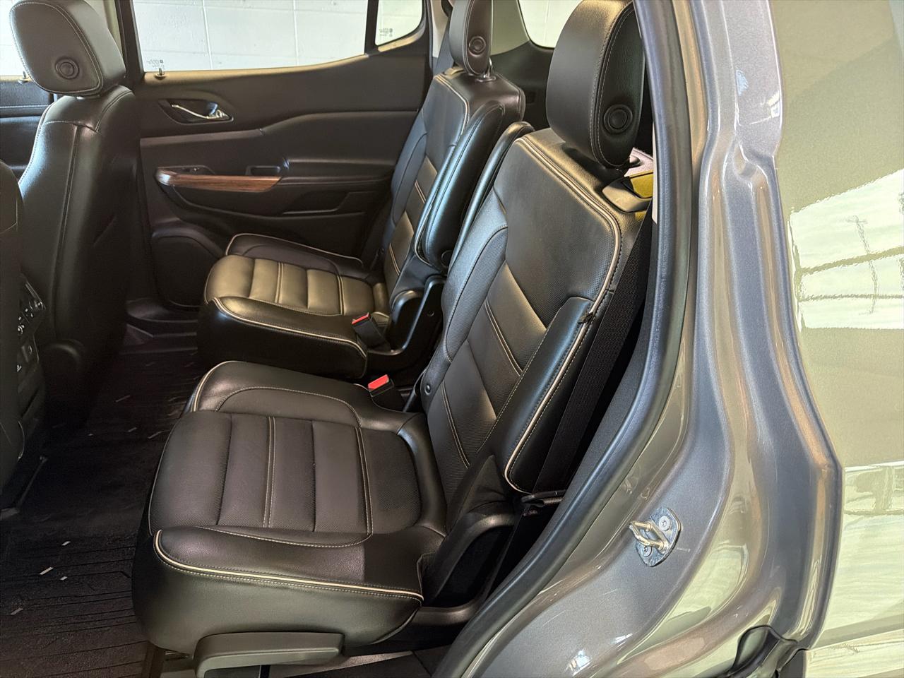 GMC Acadia AWD 4dr Denali 2019