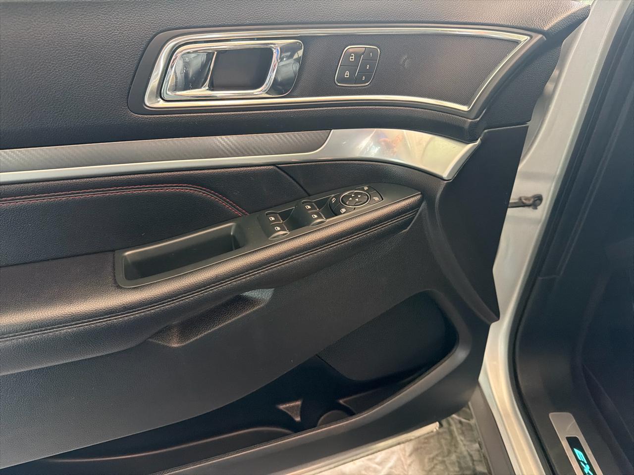 Ford Explorer Sport 4WD 2018