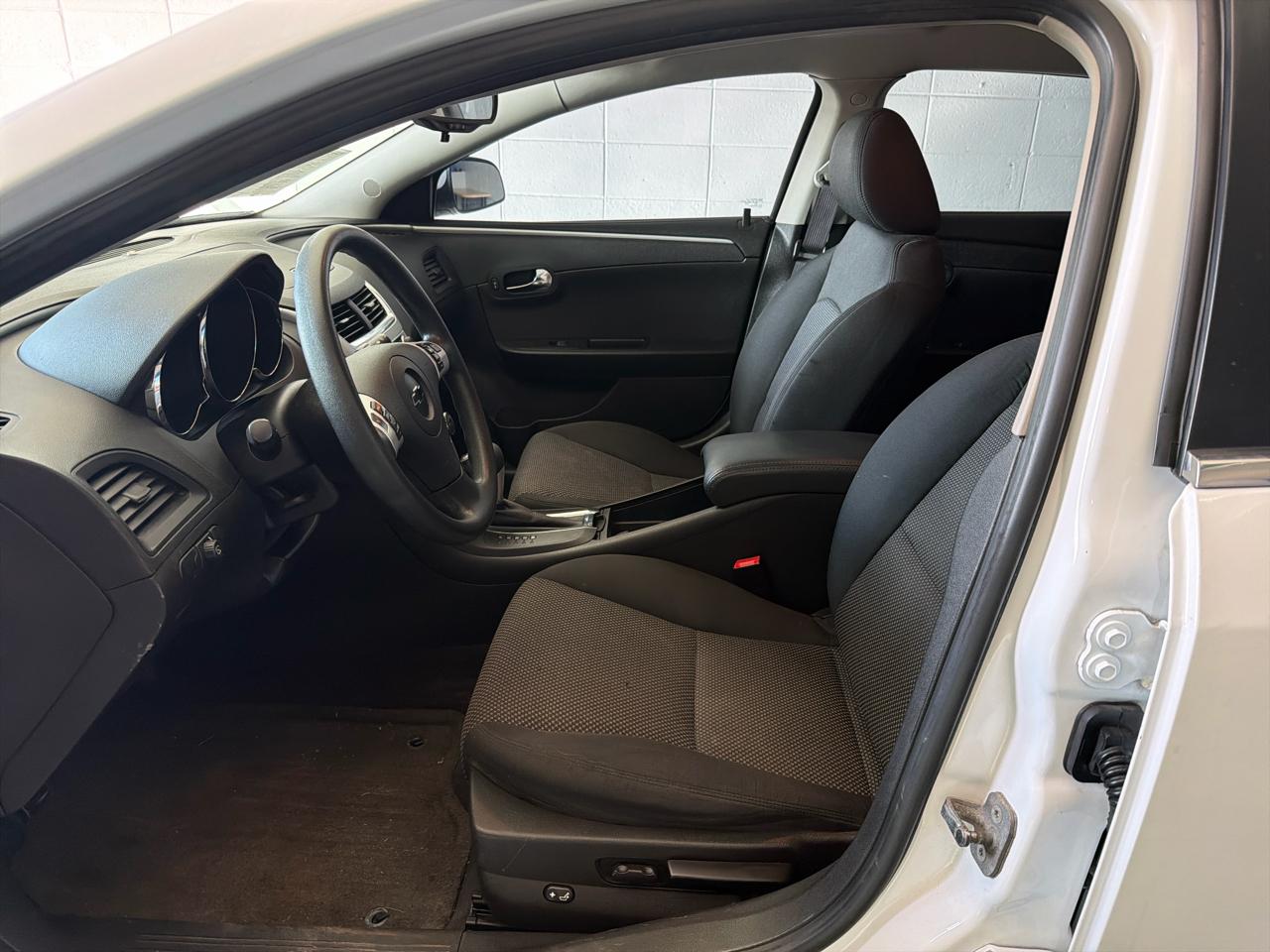 Chevrolet Malibu 4dr Sdn LT w/1LT 2012