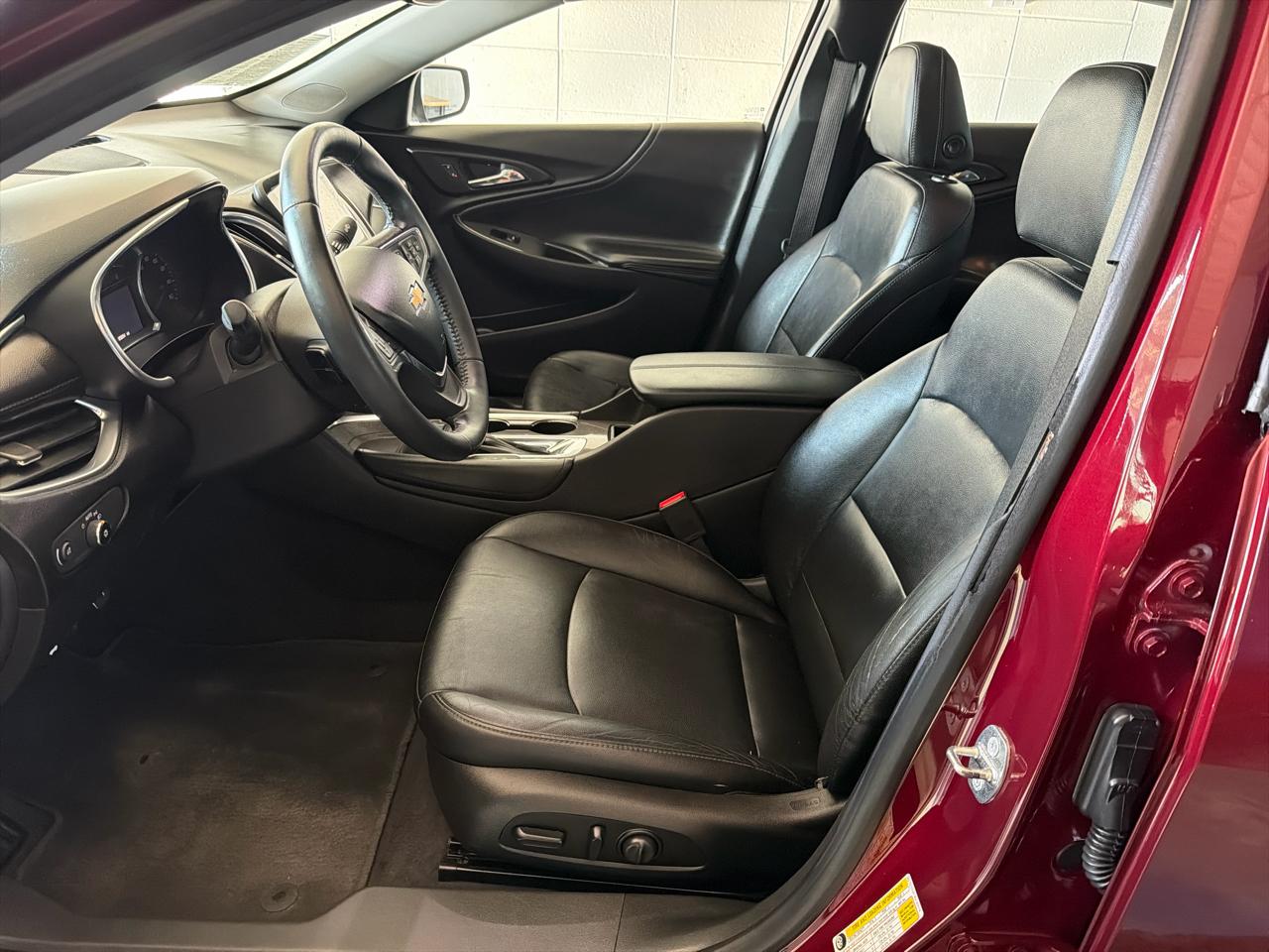 Chevrolet Malibu 4dr Sdn LT w/1LT 2016