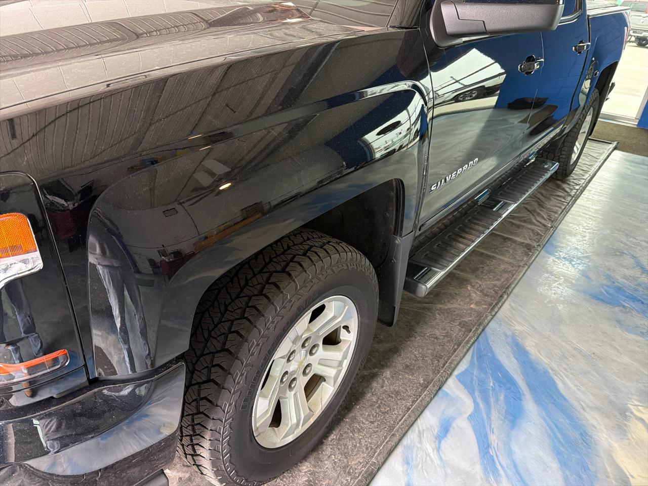 Chevrolet Silverado 1500 4WD Crew Cab 143.5" LT w/2LT 2016