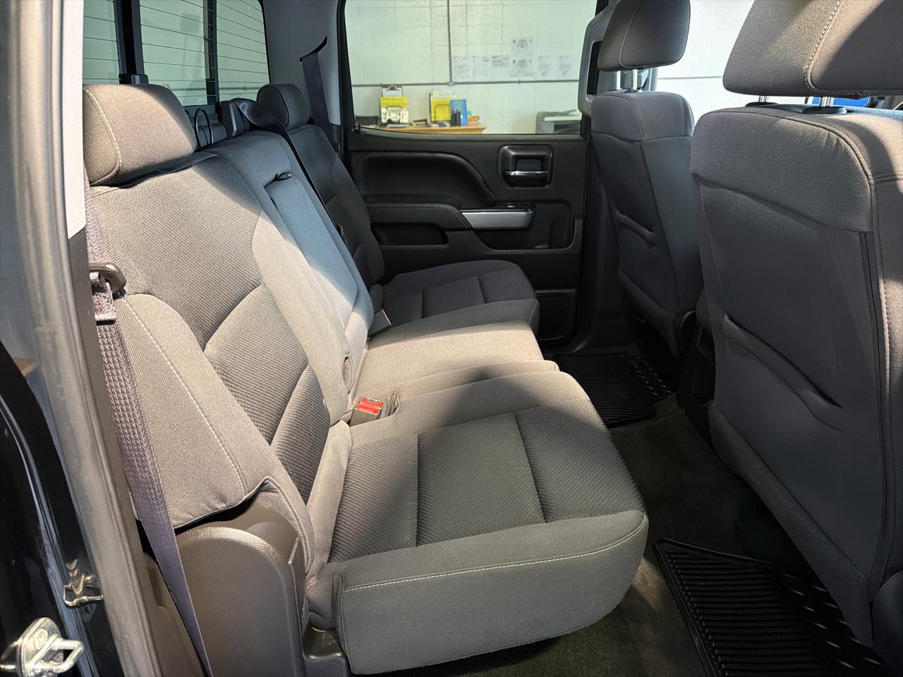 Chevrolet Silverado 1500 4WD Crew Cab 143.5" LT w/2LT 2016