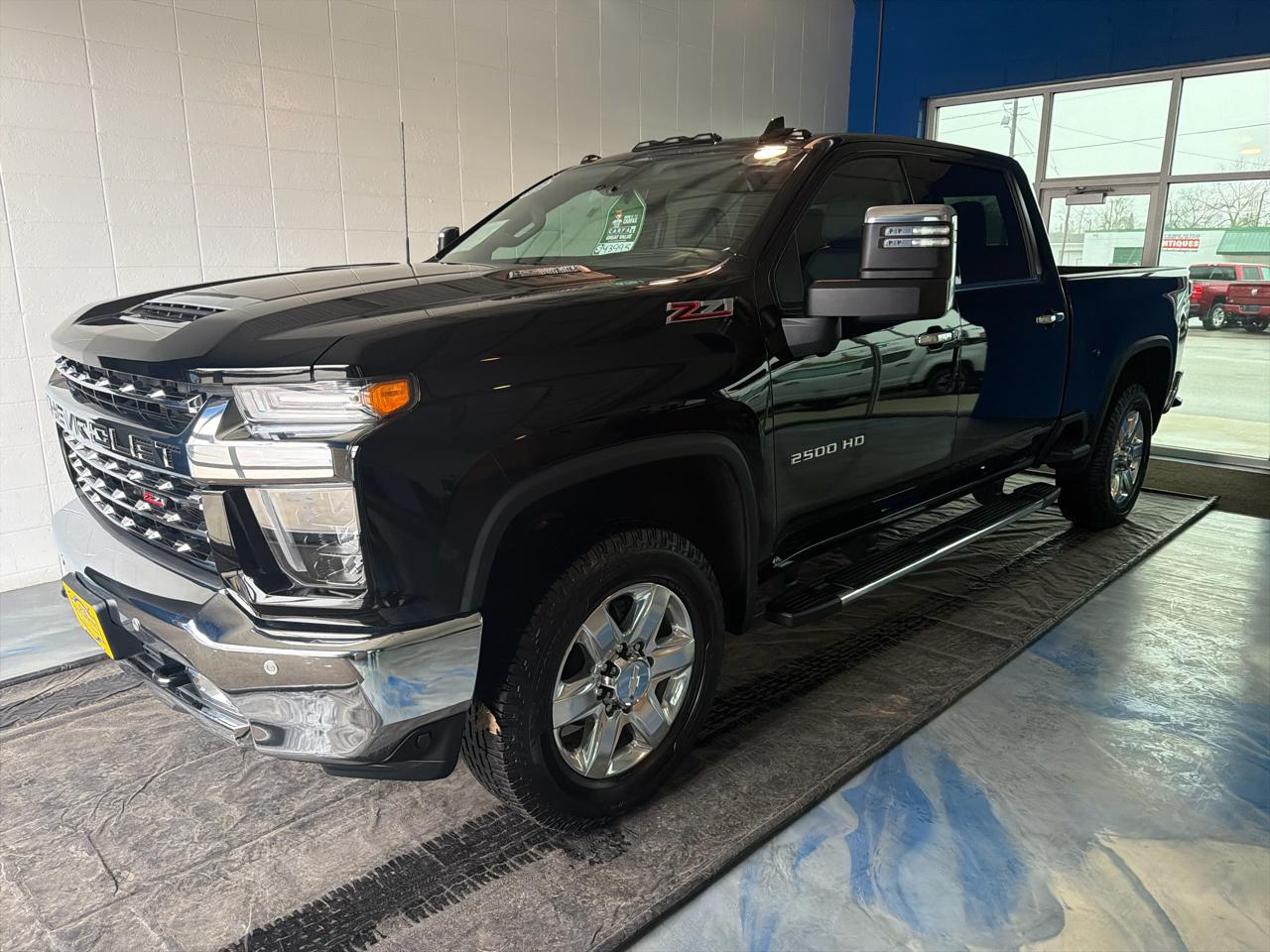 2020 Chevrolet Silverado 2500HD 4WD Crew Cab 159" LTZ