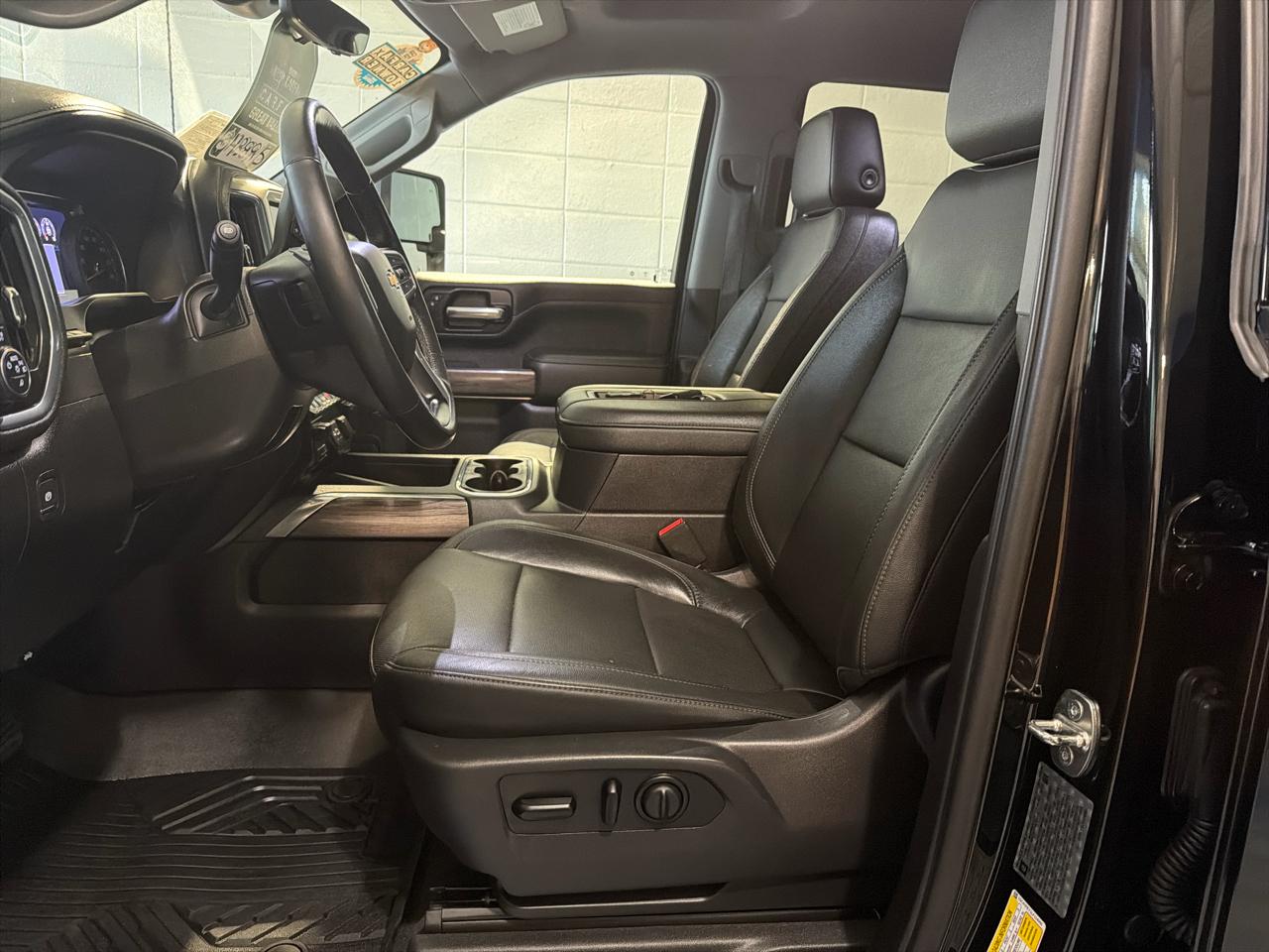 Chevrolet Silverado 2500HD 4WD Crew Cab 159" LTZ 2020