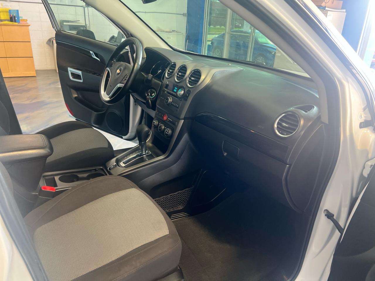 Chevrolet Captiva Sport Fleet FWD 4dr LT 2015