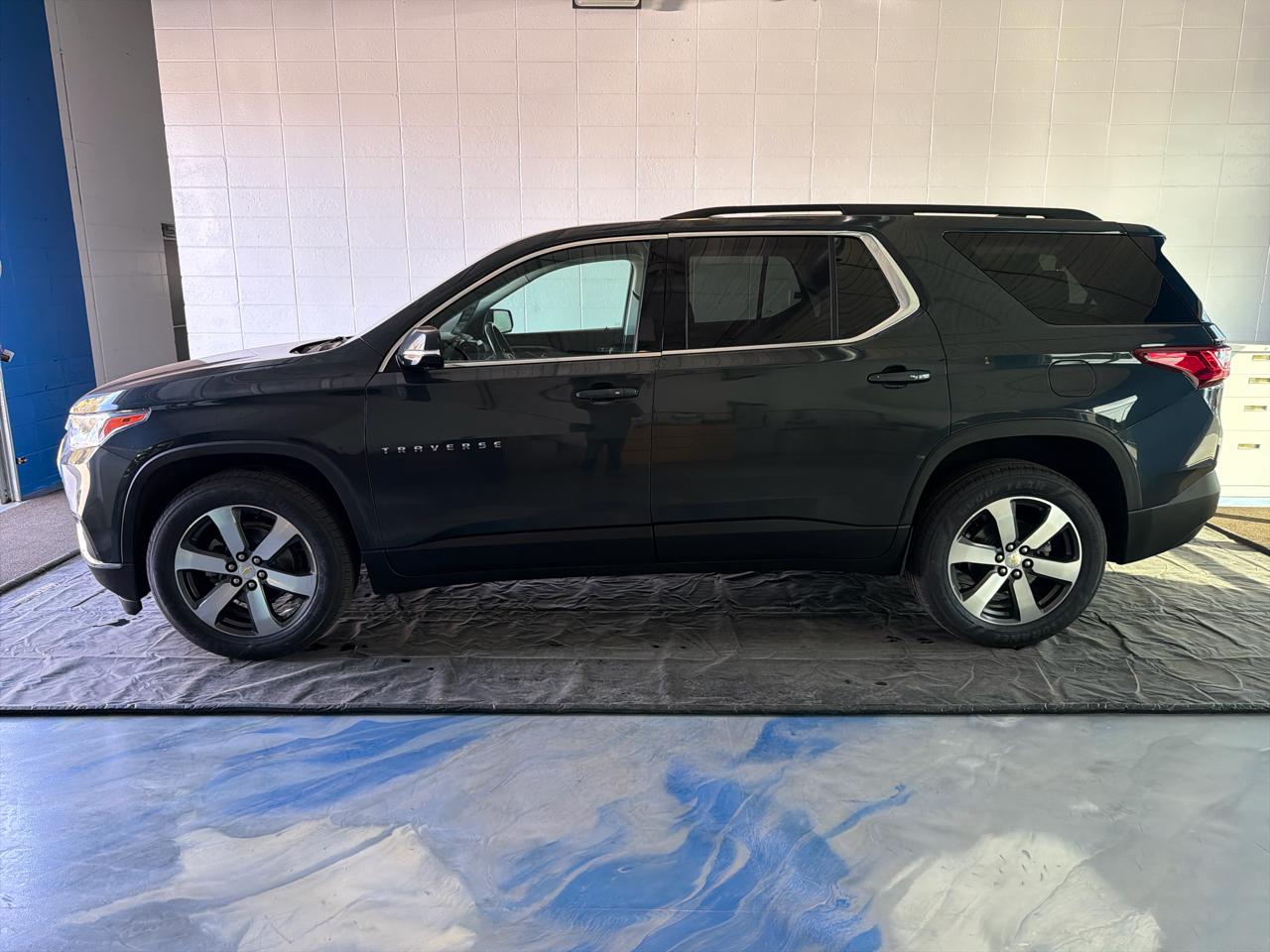 Chevrolet Traverse AWD 4dr LT Leather 2020