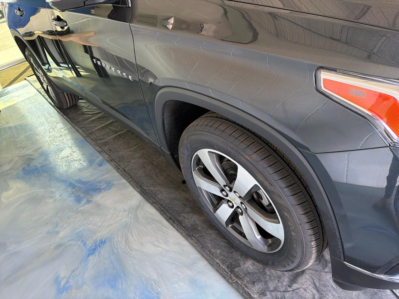 Chevrolet Traverse AWD 4dr LT Leather 2020