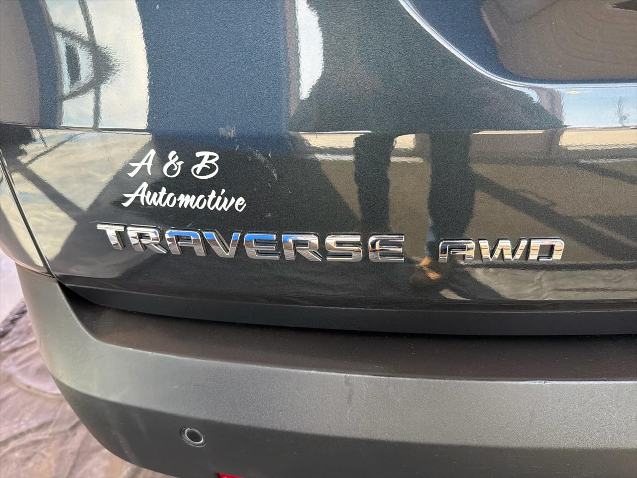 Chevrolet Traverse AWD 4dr LT Leather 2020