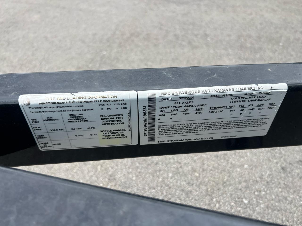 Crest Pontoons Classic LX  2021