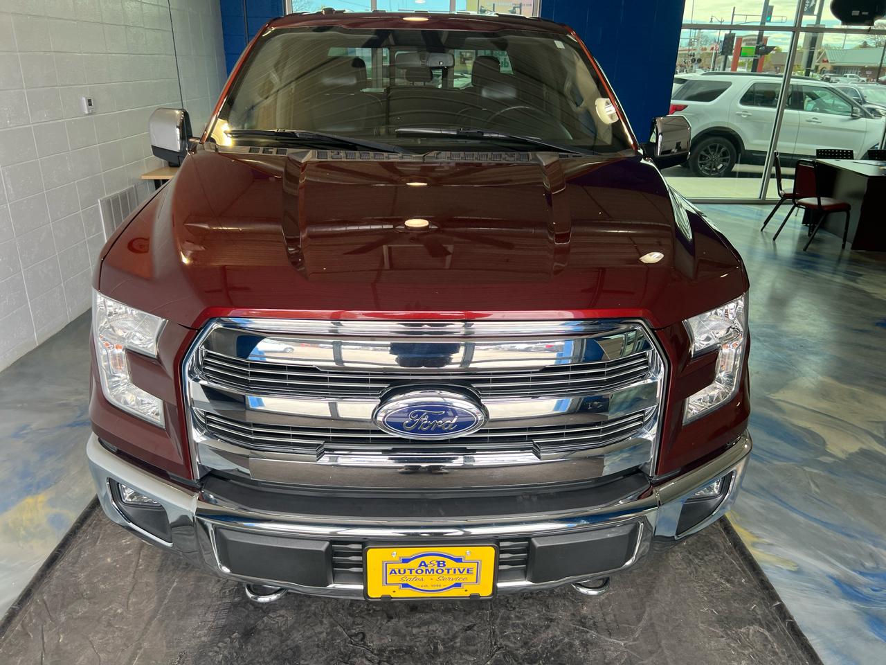 Ford F-150 Lariat SuperCrew Short Box 4WD 2015