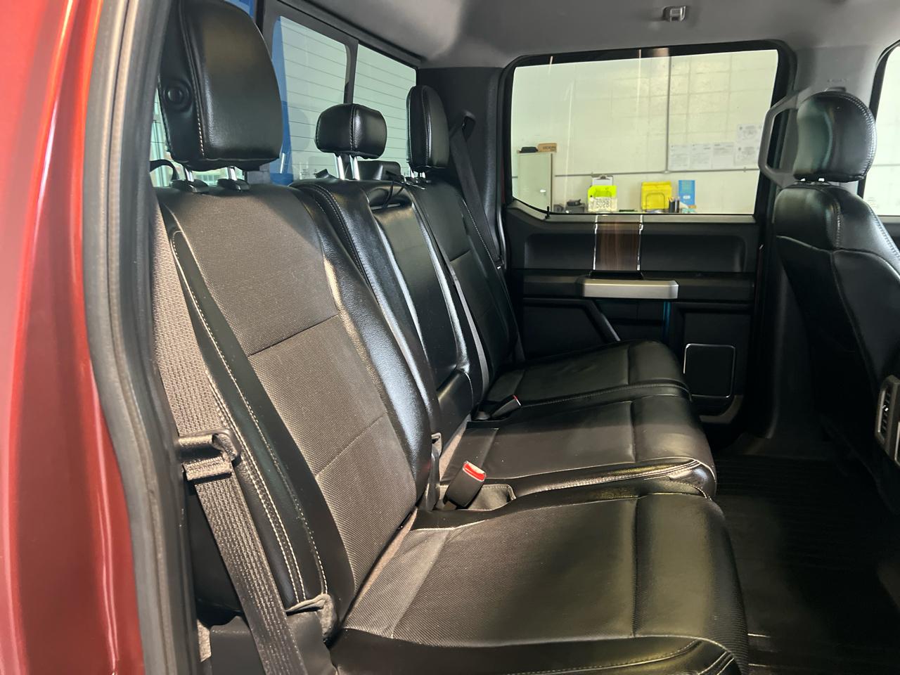 Ford F-150 Lariat SuperCrew Short Box 4WD 2015