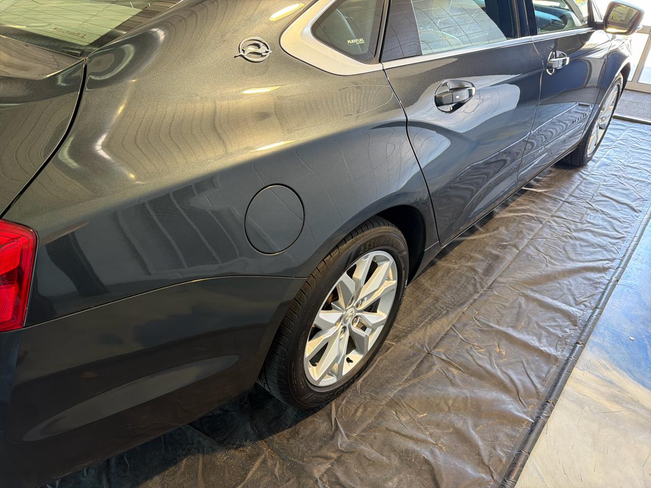 Chevrolet Impala 4dr Sdn LT w/1LT 2018