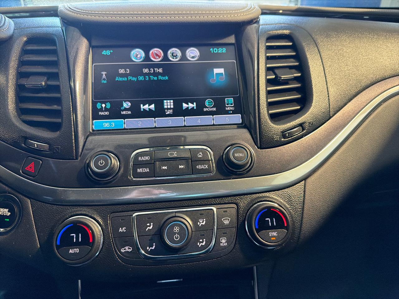 Chevrolet Impala 4dr Sdn LT w/1LT 2018