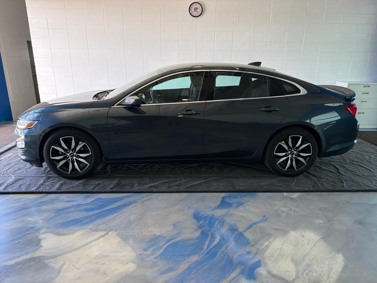 Chevrolet Malibu 4dr Sdn RS 2020