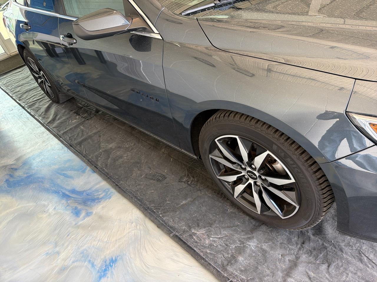Chevrolet Malibu 4dr Sdn RS 2020
