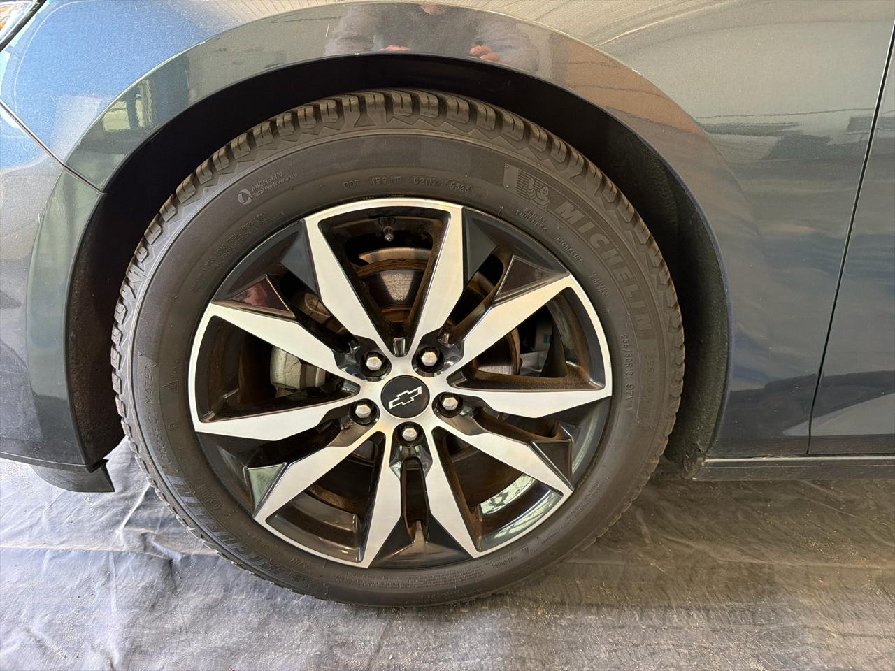 Chevrolet Malibu 4dr Sdn RS 2020