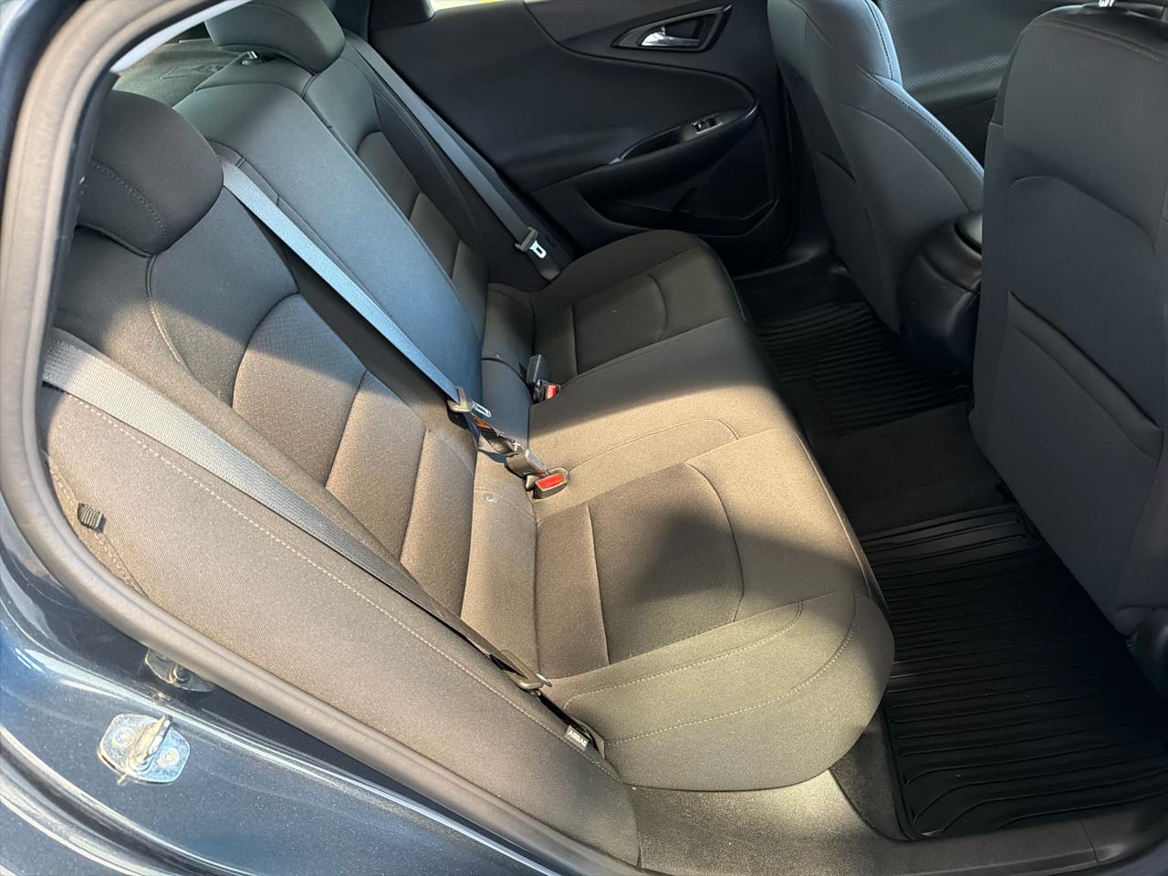 Chevrolet Malibu 4dr Sdn RS 2020