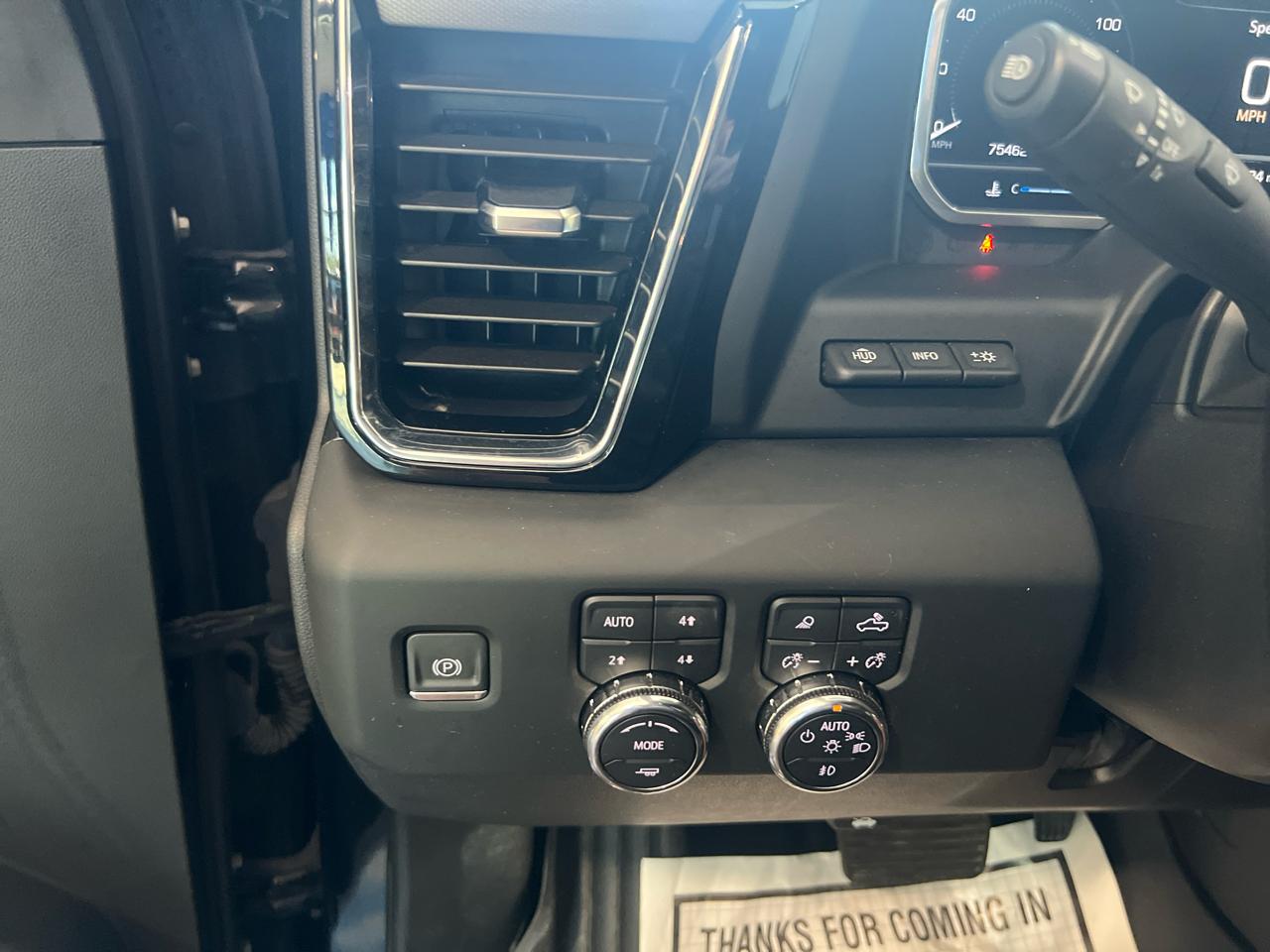 GMC Sierra 2500HD 4WD Crew Cab 159" Denali 2024