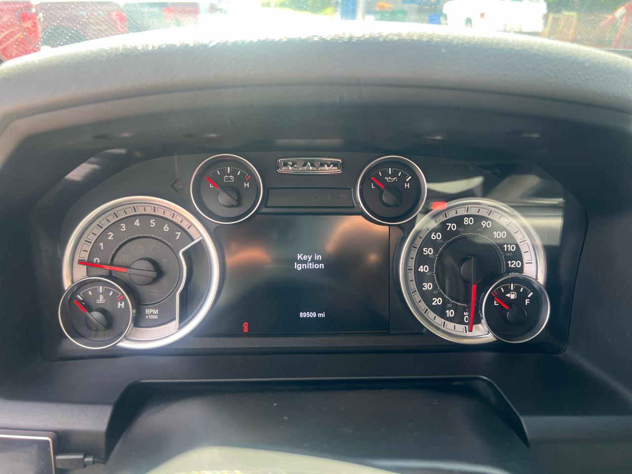 RAM 1500 4WD Crew Cab 140.5" Big Horn 2015
