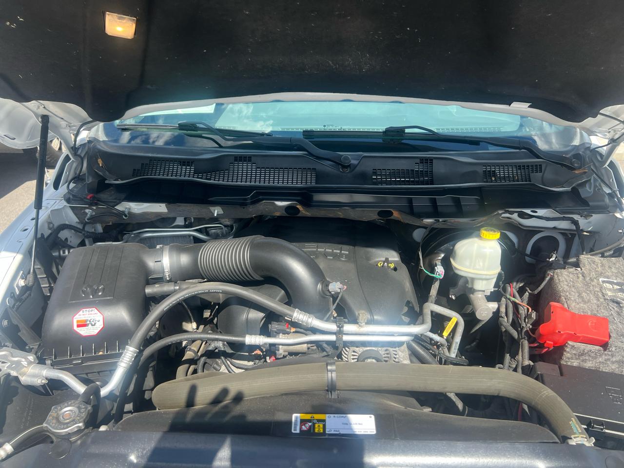 RAM 1500 4WD Crew Cab 140.5" Big Horn 2015