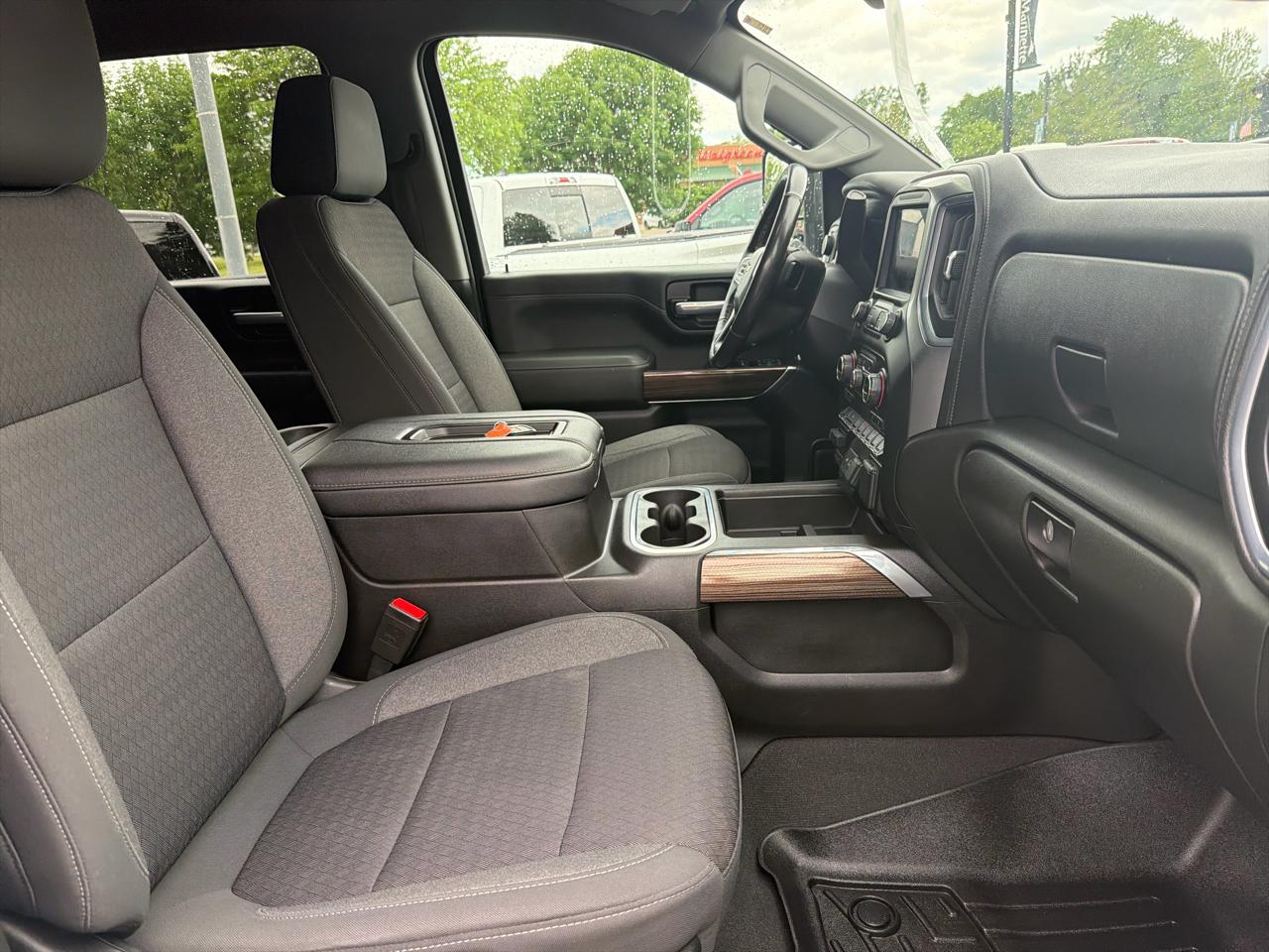 Chevrolet Silverado 2500HD 4WD Crew Cab 159" LT 2021