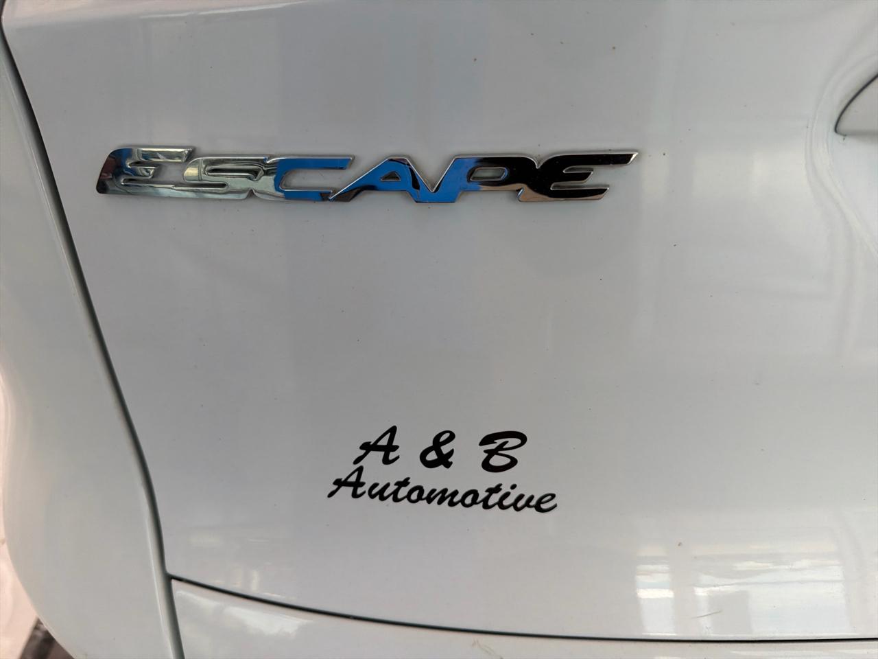 Ford Escape 4WD 4dr SE 2014